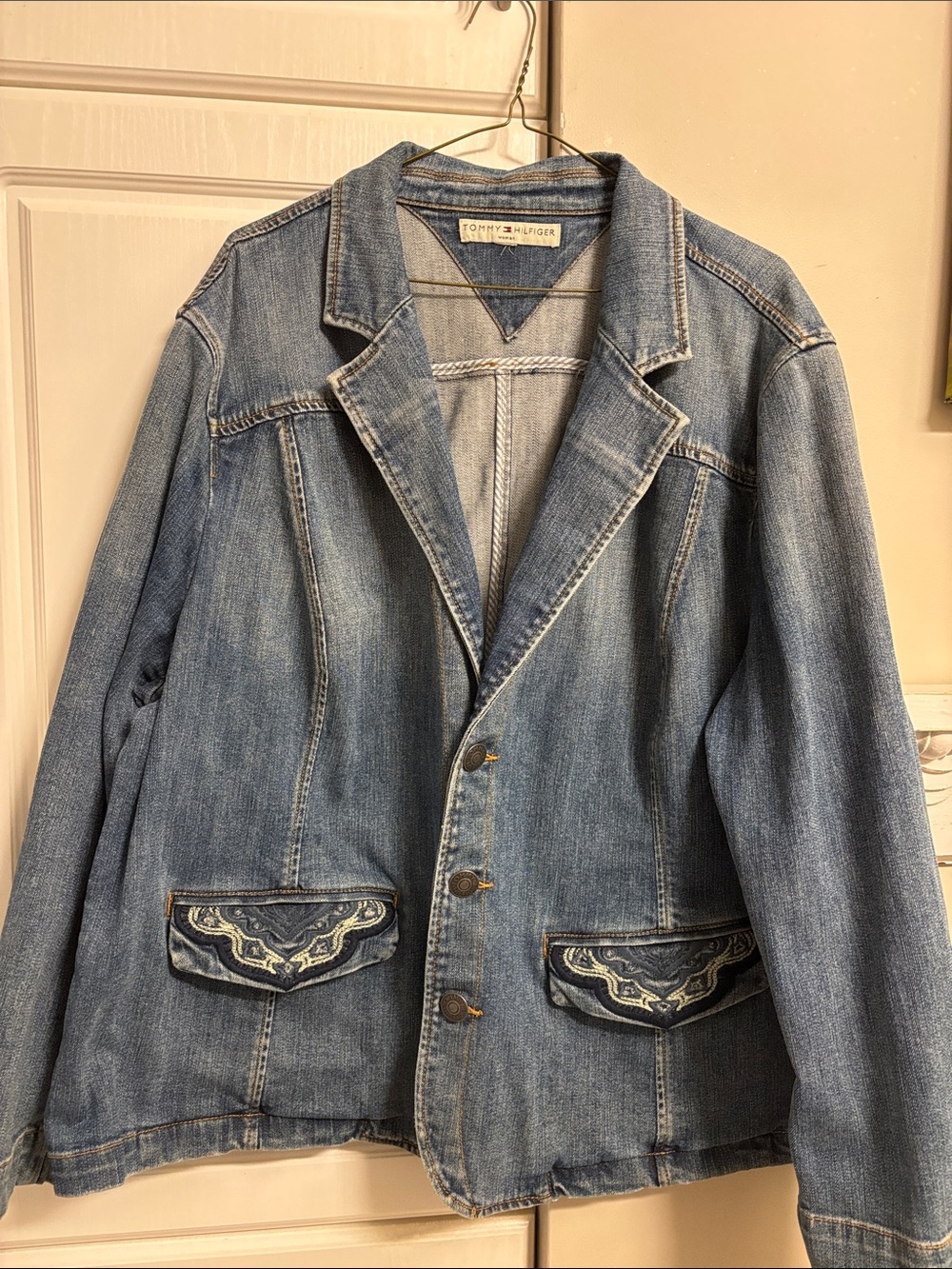 Tommy Hilfiger denim blazer